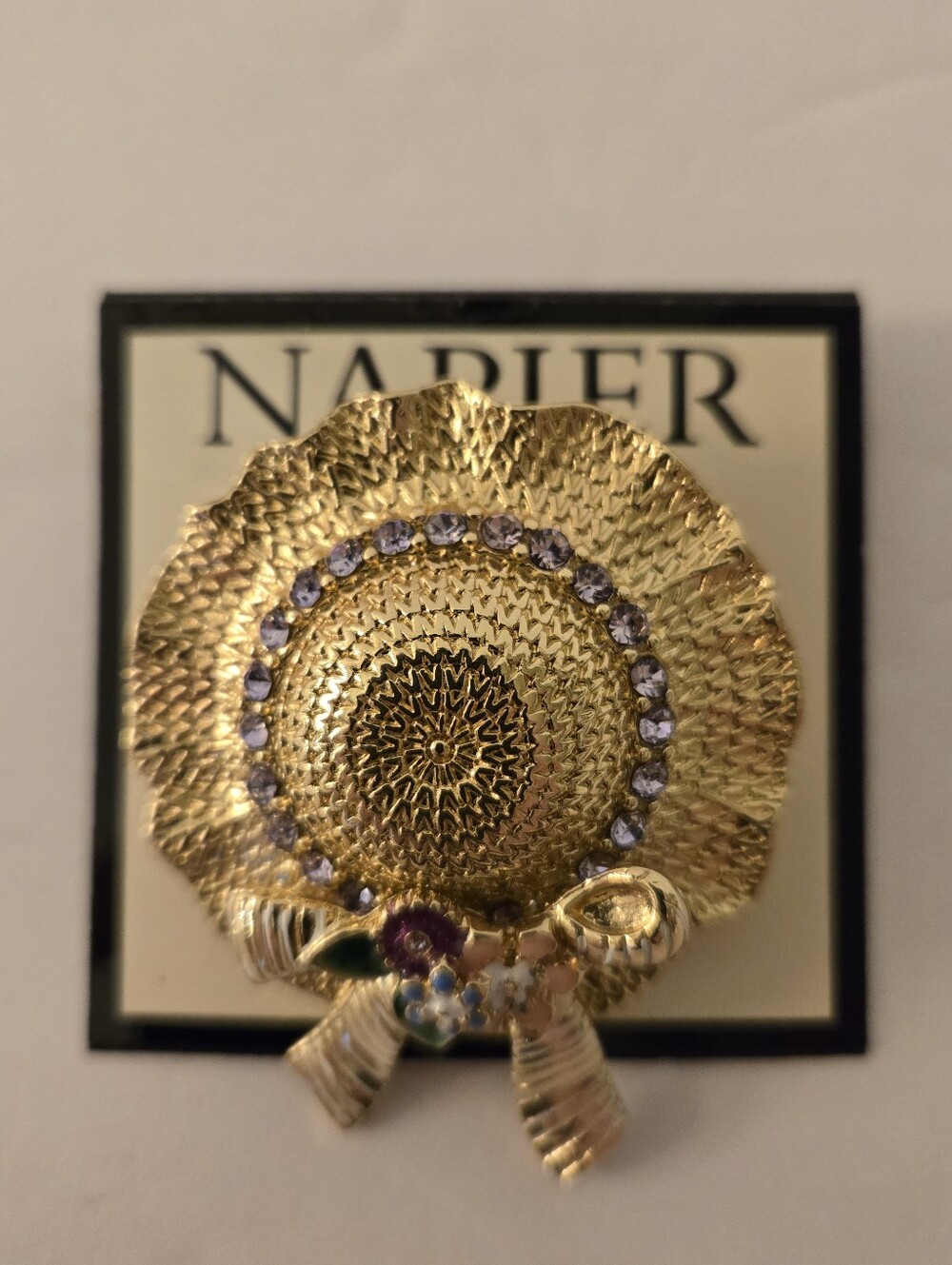 Napier New Gold Tone Sun Hat/Bonnet Pin/Brooch Clear Rhinestones